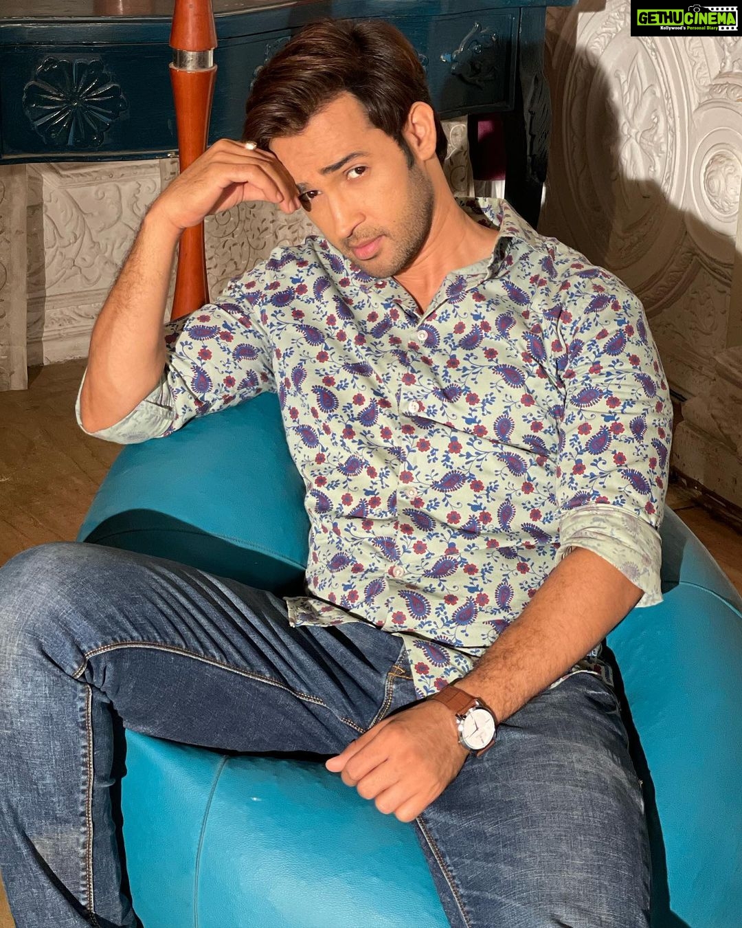 Karan Sharma Instagram - Your thoughts build your future ! #karansharma #sasuralsimarka2 #vivaan #thoughts