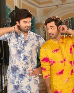 Karan Sharma Instagram - Oswal brothers 😎 @avinashmukherjee_ 🤗
.
#aarav #vivaan
