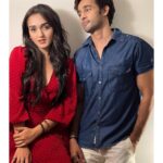 Karan Sharma Instagram - Few early memories from 2021 when the show just started .. ❤️! #sauralsimarka2 #vivaan #telecast #anniversary