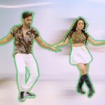Karan Sharma Instagram - ARABIC KUTHU ft @karansharmaa_official ! Thankyou for the over whelming response on Karan’s channel for this song ! So grateful and happy that you’ll liked it ❤️🙌🏻 . . Choreographed&directed @paulsonthomasofficial Shot by - @harikesh_wrc_ Studio- @ukiyostudio.in #vijayfans #thalapathyvijayfans #ArabicKuthuLyricVideo #ThalapathyVijay #SunPictures #Anirudh #Nelson #Sivakarthikeyan #PoojaHegde #JonitaGandhiSong #JonitaGandhiSinger #BeastMovie #BeastFirstSingle #BeastVijay #BeastMovieSong #ThalapathyVijayBeast #BeastThalapathyVijay #SivakarthikeyanLyrics #BeastMovieUpdate #ArabicKuthuSong #arabickuthusonglyrics