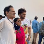 Karan Sharma Instagram - Happy Mother’s Day to all 🥰🤗.. Mother is the powerhouse of any family - which is built on the strong foundation of emotions☺️ !!! . Recently my mother visited mumbai for the first time and I took her to Juhu beach where she enjoyed so much and it was a memorable Moment for all of us 🥰. . full experience is shared on my YouTube channel go and check it out guys . (link is in my bio ) . Thanks a lot - with Love - karan sharma ❤️