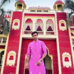 Karan Sharma Instagram - Happy HANUMAN JAYANTI to All 😍🙏🙏 . . #jaishreeram #happyhanumanjayanti #jaihanuman #karansharma #vivaan #sasuralsimarka2