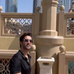 Karan Sharma Instagram - Nobody knows - Kisko Jaana Kidhar Hai Jo wakt aye Jane Kya Dekha 😎😃. . #karansharma #reels #instagood #dubai