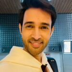 Karan Sharma Instagram - Student look selfie .. how’s it guys … #lookoftheday #karansharma #