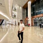 Karan Sharma Instagram - Live the way you like it 😎 #feelgood #karasharma #nmacc BKC, Mumbai.