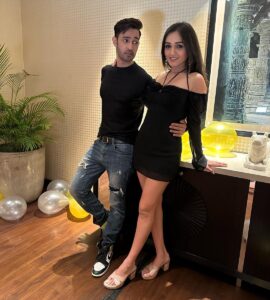 Karan Sharma Instagram - few clicks for all Reevaan fans @tanyasharma27 #reevaan 🤗❤️