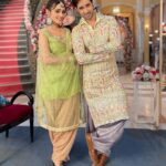 Karan Sharma Instagram - Happy Lohri All! 🤗❤️ from #reevaan @tanyasharma27 "May this Lohri fire burn all the moments of sadness and enlighten your world with warmth of joy, happiness and love," . #lohri #sasuralsimarka2 #karansharma #tanyasharma #blessings