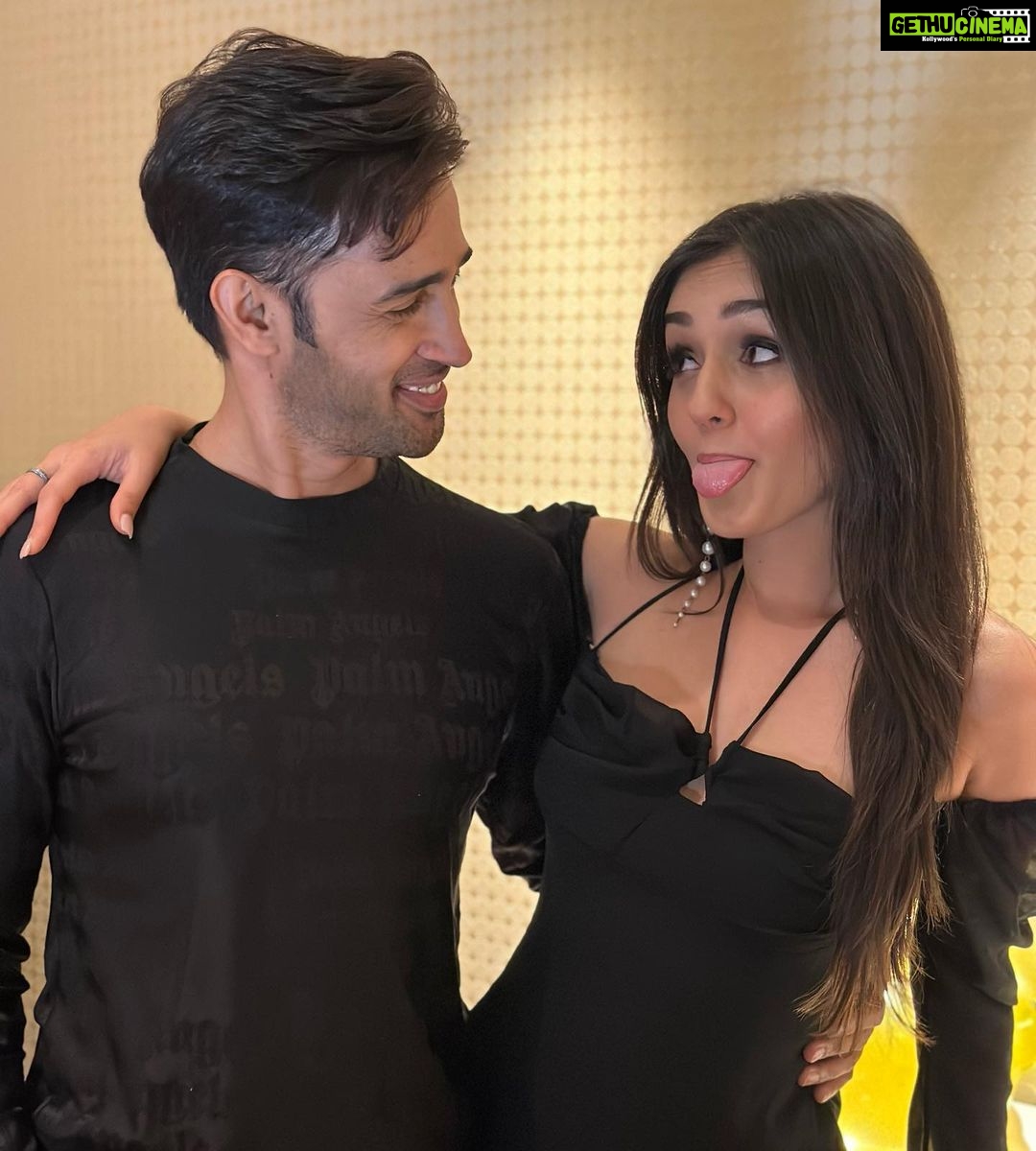 Karan Sharma Instagram - few clicks for all Reevaan fans @tanyasharma27 #reevaan 🤗❤️