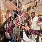 Karan Sharma Instagram - #happyending - 07th April 2023 - The Last day of telecast - I am gonna miss you all - Had a wonderful experience of 2yrs with my SSK2 family- Love you guys 😘🤗❤️ #sasuralsimarka2 #lastdayshooting🎥 Mumbai, Maharashtra