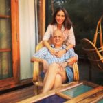Kim Sharma Instagram - Happy 85th Daddy ♥️ you are the centre of our lives and you made us the centre of yours we need nothing more . Forever the one . I love you so 👴🏼 👧🏻