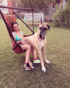 Kim Sharma Instagram - 365 days since we saw each other. How did we manage? That’s the beauty of life, it moves despite all and so you move along with it. But not a single day has passed where I haven’t missed you my most beautiful baby boy. There will never be another You. There will never be another Us. Until we meet again you’re in my heart,be good and dont eat too many biscuits #bones 🐾