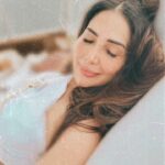 Kim Sharma Instagram - 🐙⛵️ #reels #tbt