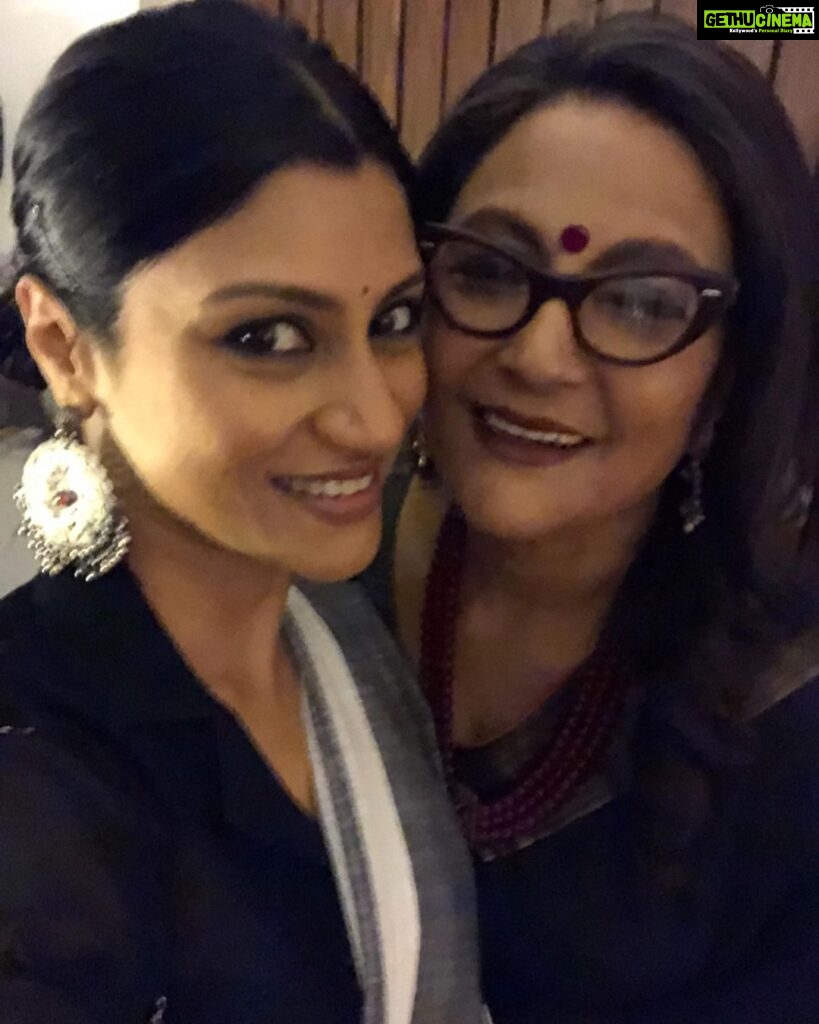 Konkona Sen Sharma Instagram - Happy birthday my own private legend! It’s been a great view standing on your giant shoulders! Thanks for being my Mama ♥️♥️♥️ @senaparna9