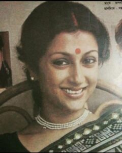Konkona Sen Sharma Instagram - Happy birthday my own private legend! It’s been a great view standing on your giant shoulders! 
Thanks for being my Mama ♥️♥️♥️

@senaparna9