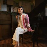 Konkona Sen Sharma Instagram - Promotions for @hearluminary Have you heard Barefoot Boys yet? Styled by @damini_styles Jacket : @be.true.official Jewellery : @creyons_ Shoes: @londonrag_in Styling team : @niddhii_jain Hair : @nimishashah210 Makeup : @tenzinseldon__ Shot by @remachaudhary for @hearluminary