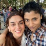 Konkona Sen Sharma Instagram - Thank you for all the love for Geeli Puchi! Here’s some of the incredible team behind the film! Our courageous director @neeraj.ghaywan who breathes soul into Priya and Bharti. I can’t wait to see what you will do next! @aditiraohydari for being the ethereal and complex Priya and the best co-creator and human being. @sumit.saxena.35912 the co-writer who created this nuanced and complex world. Our intuitive and empathetic cinematographer @SiddharthDiwan Costume Designer @rohitrchaturvedi who made everything so easy and thanks for the handkerchief!! Our Production Designer @kazvindangor for the texture and grain in every frame. DA @jyotinisha for the research and help with all the dialogues. @jrmellocastro for giving me the confidence to wear my hair curly @melanie_dsouza_makeup for the fabulous no-make-up look! Associate Director @zoparvin for the smoothest shoot and all the baked goods! @baidnitin I love what you’ve done with the edit! Music and lyrics @alokanandadasgupta and @vidushak ♥️♥️ @karanjohar @somenmishra and everyone at Dharma for backing this kind of content. @netflix_in and @srishtibehlarya for supporting the film and giving us this space. Finally my fabulous team at @bling_entertainment especially @urvashizala who understands me so well for so many years now. ♥️