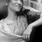 Konkona Sen Sharma Instagram - Always looking for the silver lining :) Wearing: @manishmalhotraworld Shot by : @gourabganguli Styled by: @damini_styles Makeup: @makeupbyanupamagautam (@namratasoni ) Hair: @dynamitepikachu #gourabganguliphotography