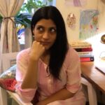 Konkona Sen Sharma Instagram - Yeh secret share karna zaroori hai!!#ComeOnNetflix! 🤭