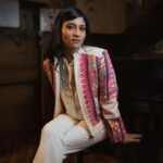 Konkona Sen Sharma Instagram - Promotions for @hearluminary Have you heard Barefoot Boys yet? Styled by @damini_styles Jacket : @be.true.official Jewellery : @creyons_ Shoes: @londonrag_in Styling team : @niddhii_jain Hair : @nimishashah210 Makeup : @tenzinseldon__ Shot by @remachaudhary for @hearluminary