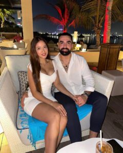 Krissann Barretto Instagram - Never wanted perfect just wanted real, guess you’re both ☺️♥️