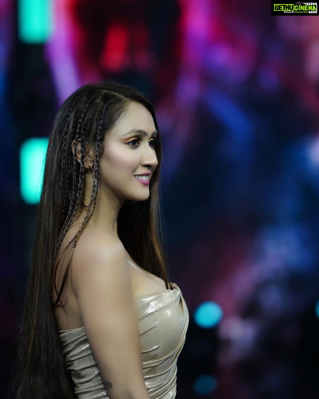 Krissann Barretto - 47.1K Likes - Most Liked Instagram Photos