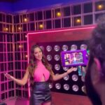 Krissann Barretto Instagram - Thank you for all the love you guys have shown @mtvhustle 2.0 making it a superrrrr hittttt!!! I was not expecting it to be this huge!! But you guys have made this possible!! We’re trendiing !! Everywhere!!!! 🦋❤️💫 Thank you everyone ❤️ @fremantleindia @voot @mtvindia ❤️ So grateful 🙏🏼❤️ Make up @vickymbbsmakeupartist Hair @ashakirtikar Styled by @aviksha.s 🎥 @chanchlesh_thakur_cp #reels #reelsvideo #reelsinstagram #reelsinsta #mtvhustle #mtv #hustle #tv #show #india #host #excited #happy #grateful #blessed #thankyou #rockstar #pink #girl #trendingreels #trending #viral #onstage #setlife #1