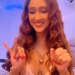 Krissann Barretto Instagram - How many did you get?! 🤣♥️🤪 #reels #instagram #trendingreels #viral #happy #girl #love #blessed #shoot #star #starchild #krissannb #krissannbarretto #reelsinstagram