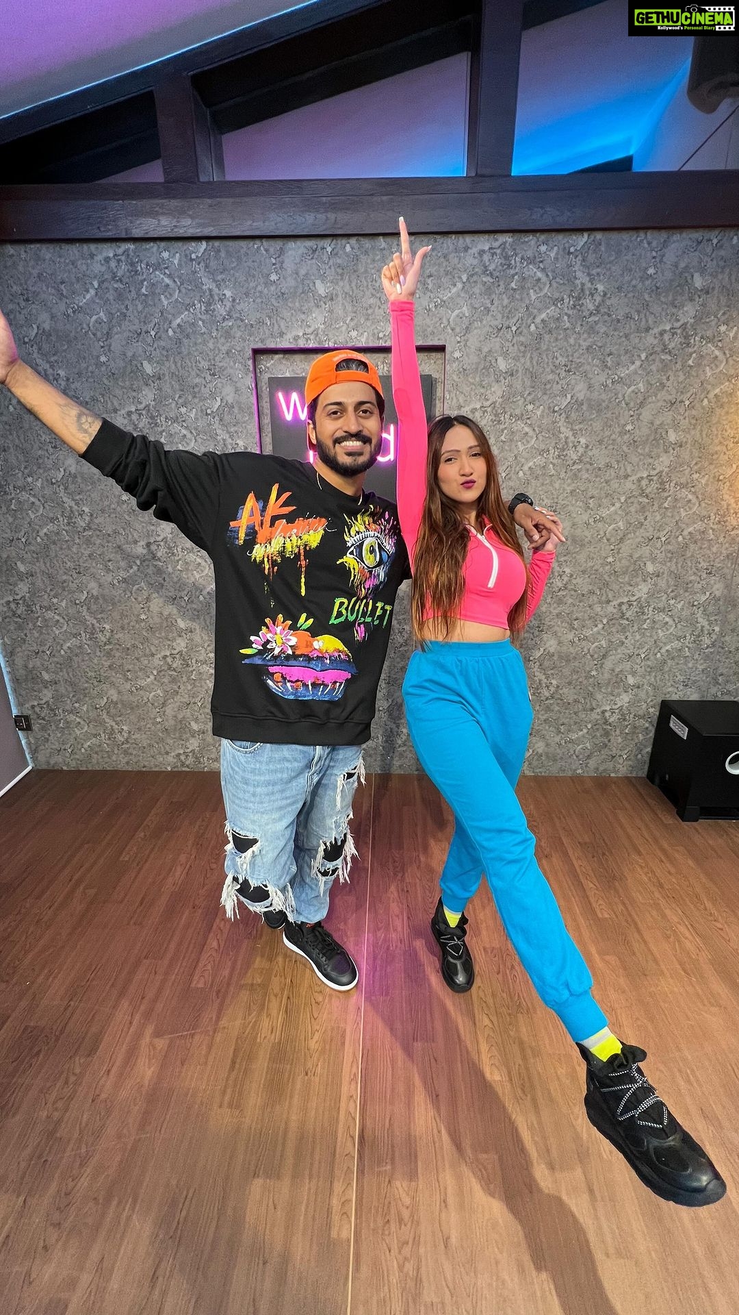 Krissann Barretto Instagram - Back to the roots!! Dancing with the OG @nimitkotian This was soooo muchhh funnn!!! Choreography @nimitkotian My shoes @7.10store #reel #réel #reels #reelsinstagram #reelsvideo #reelsinsta #reelsindia #reelsviral #reelitfeelit #reelkarofeelkaro #dance #dancereels #dancechallenge #dancevideo #trendingreels #trending #dancelove #dancelife #dancelife #hiphop #hiphopmusic #hiphopculture #happy