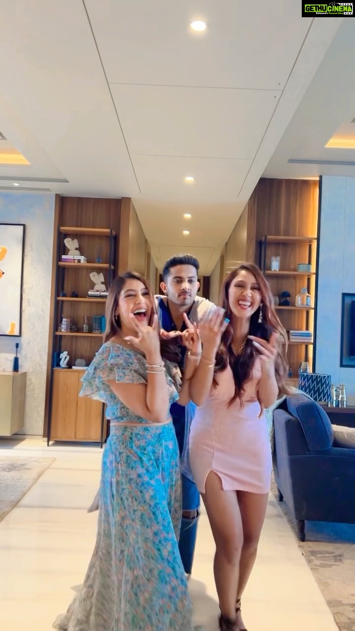 Krissann Barretto Instagram - Really hoping this song gets outta my head now 🤣 #tending #trendingreels #reels #reelsinstagram #reelitfeelit #reelsvideo #reelsindia #reelsviral #reelkarofeelkaro #reelit #actorslife #onset #kaiseyehyaarian #ky2 #nandani #alya #yuvaan #happy #love #cuties