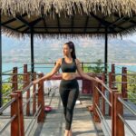 Krissann Barretto Instagram - One life. One world. Explore it ♥️💫 Atmantan
