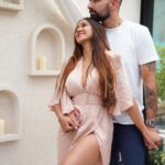 Krissann Barretto Instagram - Pre Valentines done right ♥️ @nkaramchandani ♥️ 📍 @theory9_servicedapartments 📷 @araalexanderofficial