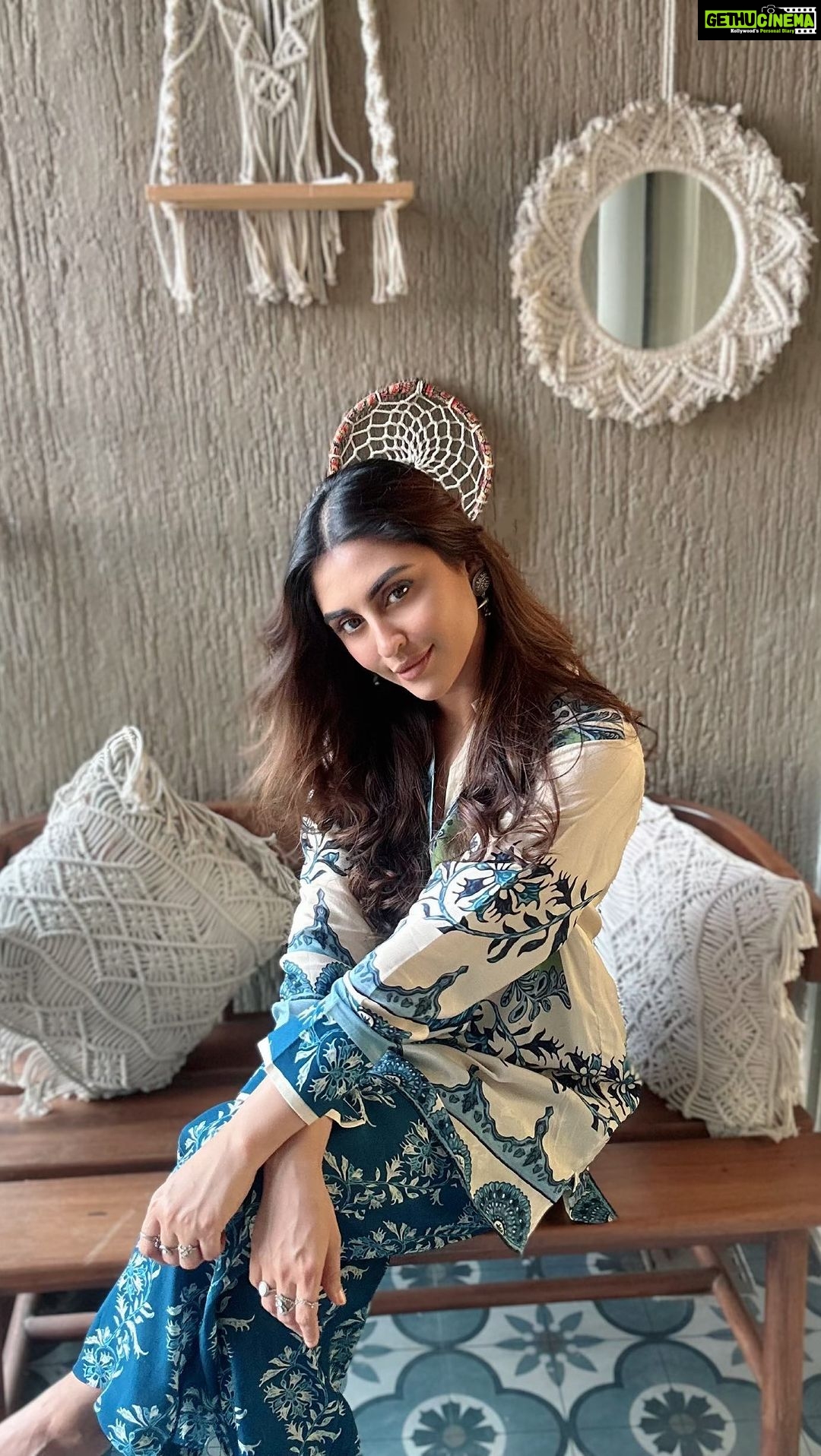 Krystle D'Souza Instagram - Playing summer indo-western dress up ! . Outfit - @neetikachopra.official