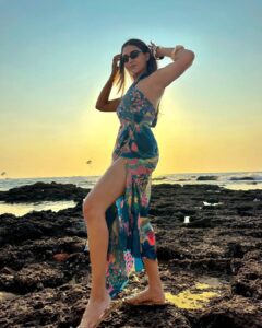 Krystle D'Souza Instagram - If you need to reach me call me on my shell 🐚 
. 
.
.
#goa #newyear #ocean #sunset 
#23