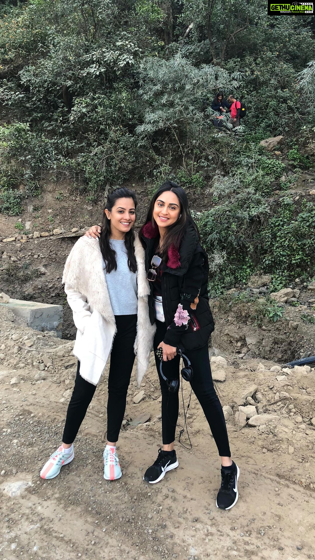 Krystle D'Souza Instagram - Happy birthday @anitahassanandani ! You are the sweetest and cutest 🤍 Let’s go back to funkytownnnnnn 👯♀️