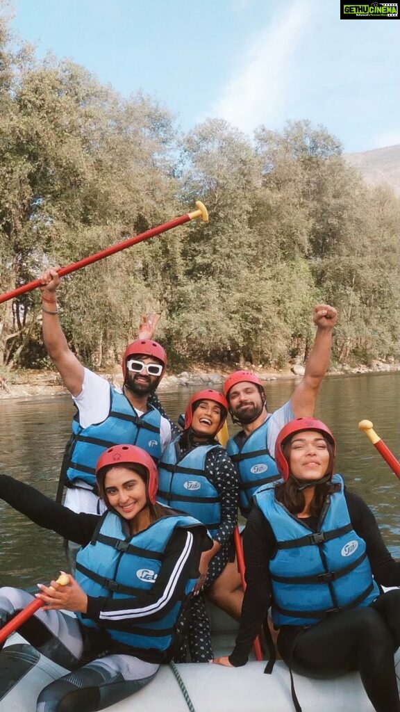 Krystle D'Souza Instagram - Life going as smoothly as this ride ! . . . #kullu #riverrafting #himachal #friends #mountain #river #raft #trendingreels #trending #beautifulhimachal #tirthanvalley #travel