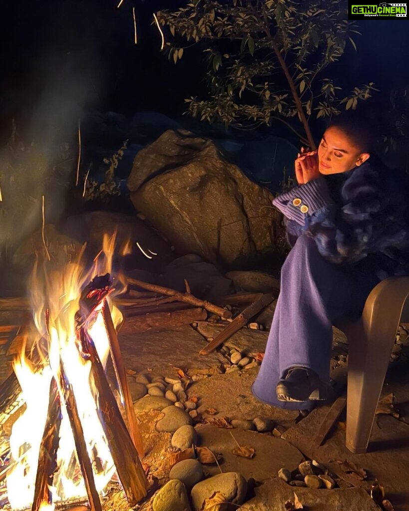 Krystle D'Souza Instagram - You light the spark in my bonfire heart ✨ Tirthan Valley