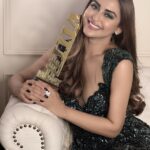 Krystle D'Souza Instagram - Firsts are always so so special. This is my first award for my first film. BEST DEBUT ACTRESS FOR CHEHRE !!! It wasn’t easy breaking into films but this award makes it all seem worth it. I want to thank @anandpandit sir, @jafryrumy sir for having so much faith in me. Also @amitabhbachchan sir and @therealemraan for being such awesome costars. Thank you @middayindia for acknowledging new talent. Here’s to many more ❤️ . . @iiiaward @eventzfactory @danubeproperties #chehre