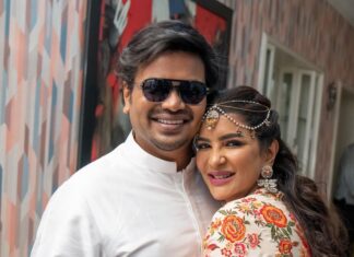 Lakshmi Manchu Instagram - My heart swells with emotion as I listen to the song Manu has dedicated to Munni. This masterpiece takes me back to those magical days, surrounded by loved ones, overwhelmed with love and gratitude. Listen and feel their love! ▶️ https://youtu.be/tjaoN5JetV8 @manojkmanchu @bhumamounika @achu_rajamani @anantha.sriram #MWedsM #ManojWedsMounika #YemManaso
