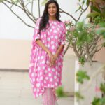 Lakshmi Manchu Instagram - Stop and smell the flowers🌸 Hair @hairdo_vamsi Photographer @snfotography_official 📸 @weddings_by_dlm Styled by @6shweta