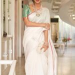 Lakshmi Manchu Instagram – Sun-kissed days and saree sways☀️

Jewellery @house_of_vasanta 
HMUA @manasamakeup 
📸 @weddings_by_dlm 
Stylist @6shweta