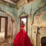 Lisa Haydon Instagram – Tis’ the season to wear red 
@ridhimehraofficial