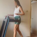 Lisa Haydon Instagram – Last day in Mandatory Hotel Quarantine 😝. My attempt here at some “fun” quarantine content. Honestly when will he learn… anything he bombs is the ONLY thing I’ll post 😋
P.s yes I forgot to pack workout shoes for everyone. Apparently barefoot walking is a thing 🤷‍♀️