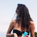 Lisa Haydon Instagram – Don’t wanna be one of those moms that five years on ppl think her kids got the best of her, when it was actually the sun ! 

Biore Aqua Rich protects my skin daily. Even though it’s spf 50 it’s light texture is easy to apply with no white sticky residue and moisturises too! 
#ButFirst. #Sunscreen
#EverydayHighProtectionfromUVrays #Skinvestment
#PR
#BioreAmbassador #WondrousWateryShield
#ProtectLikeAPro
@bioreindia