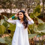 Madhurima Tuli Instagram - Hi ❤️ #love #life #beautiful #color #white #peace #courage #happy