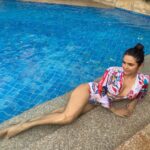Madhurima Tuli Instagram - 🧜🏽‍♀️❤️ PC - Thanks @vijayamountaineer for the beautiful capture. Ps- Gifted clothes definitely make you look better. Thanks @swatisinha2309 for the 👙I didn’t know you like me so much in it 😉❤️
