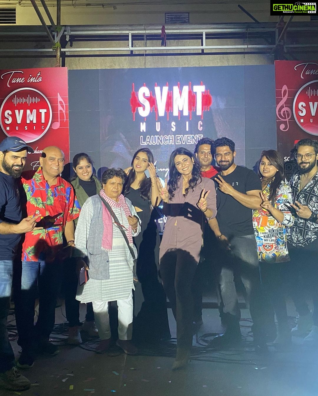 Madhurima Tuli Instagram - All@about last night. @svmtmusic 3rd live concert was also a huge success. Thank you #bhartiyavidyapeeth for showering so much love. Until next time ππ New song alert #dilkorulaya out on @svmtmusic Go check it out π€©β€οΈ