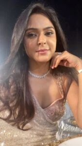 Madhurima Tuli Instagram - 🌸💗