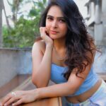 Madhurima Tuli Instagram - Leave a little sparkle wherever you go.. ✨🕊 HMU - @raj_mukadam 📸 @o_chhayachitrakar