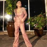Madhurima Tuli Instagram - Shining through the city ✨💖 Styled by @shailjaanand Outfit by @orupret @orubyapoorva Jewellery by @the_jewel_gallery HMU @raj_mukadam