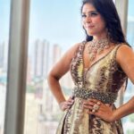 Madhurima Tuli Instagram - ✨🫶🏼✨